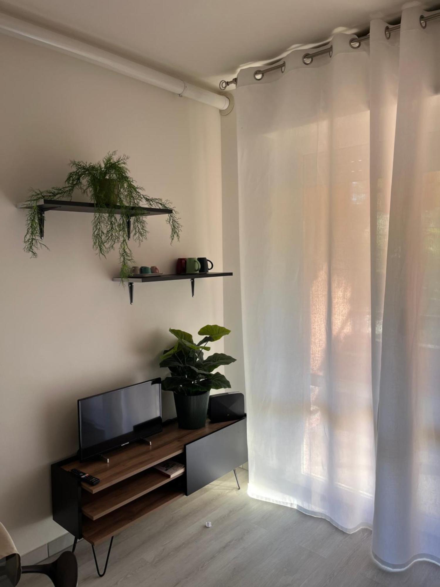 Lake & Nature Apartment Ispra Ngoại thất bức ảnh